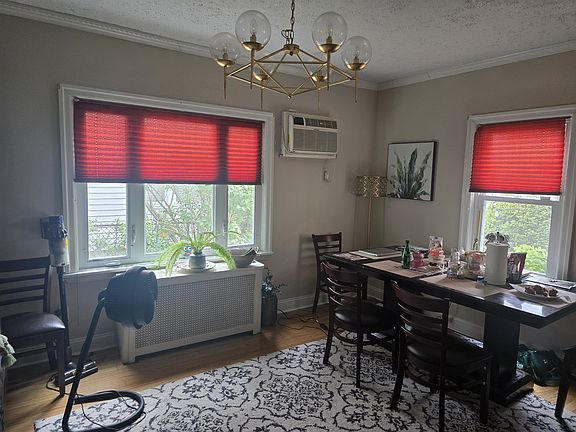 5th image of 22 Ashton Rd