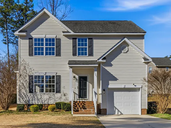 2207 Sunlit Ln, Raleigh, NC 27604