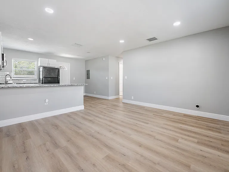 2642 South Dr #A — Photo 5