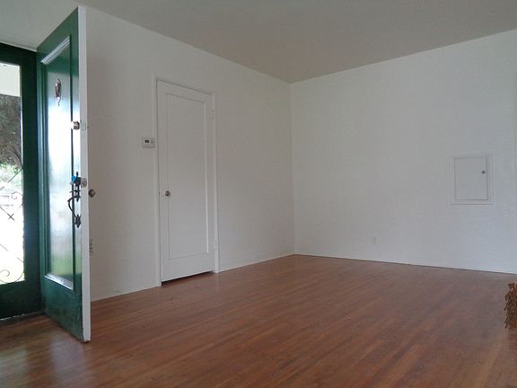 3rd image of 2100-2110 23rd St