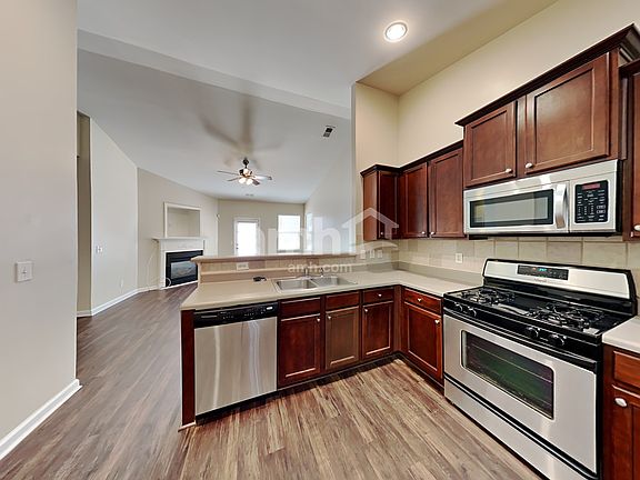 4th image of 1508 Woodberry Ct