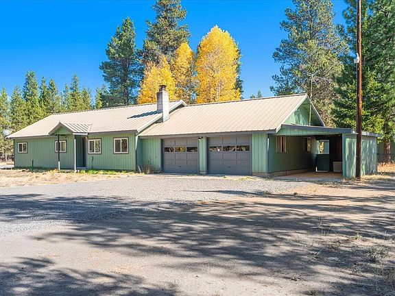 02-52306 Pine Forest Dr-1