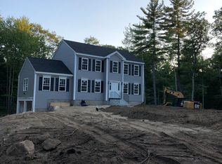 7 Bailey Rd, Townsend, MA 01474