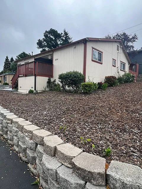 3 bed, 1.5 bath, 1500 sqft, $3,500 — Photo 3