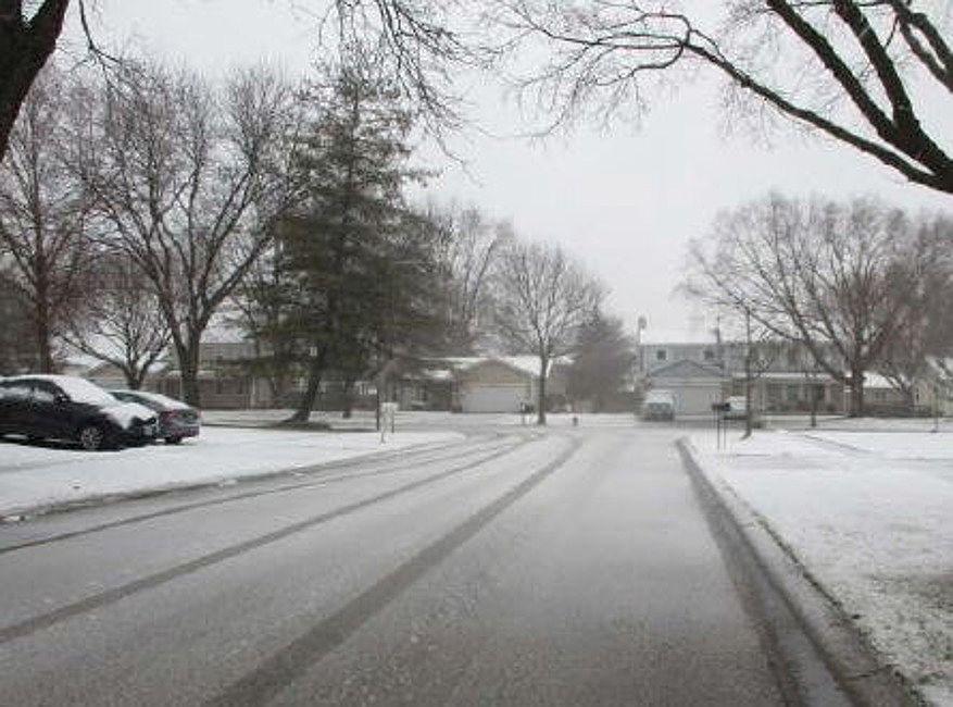 905 Thornewood Ln, Algonquin, IL 60102 Zillow