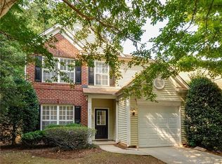 807 Autumn Rain Ln, Charlotte, NC 28209
