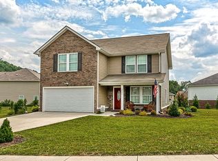 2095 Falling Leaf Dr, Kingsport, TN 37664