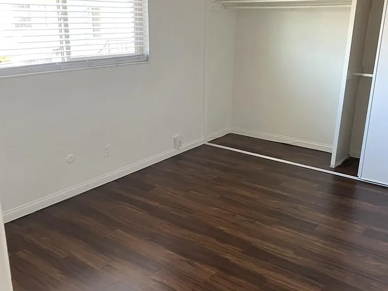4053 Cherokee Ave #6 — Photo 9