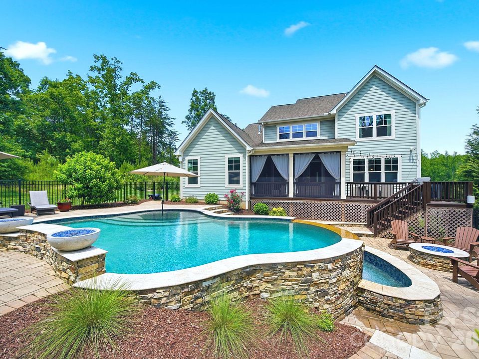 1st image of 4219 Island Fox Ln
