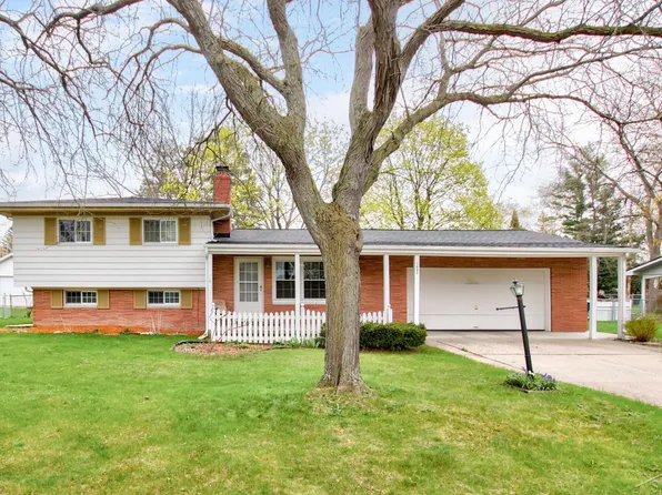 1650 Fromm Dr, Saginaw, MI 48638