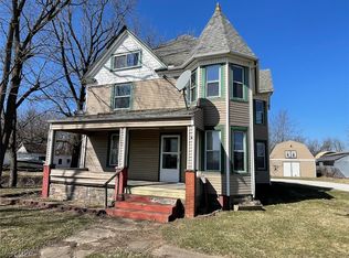 2703 Mahoning Rd NE, Canton, OH 44705