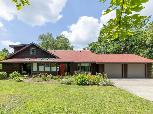 109 Carter Rd, Goshen, IN 46526