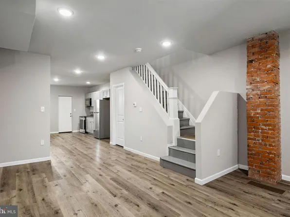 5660 Hadfield St, Philadelphia, PA 19143