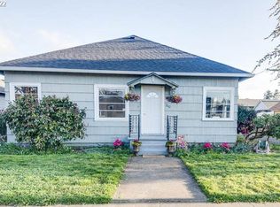 260 E 1st Ave, Estacada, OR 97023