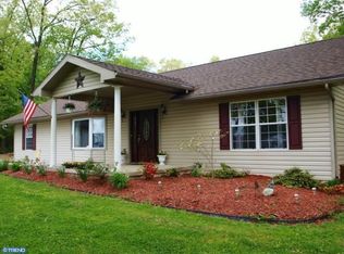 230 Fenstermaker Rd, Kutztown, PA 19530