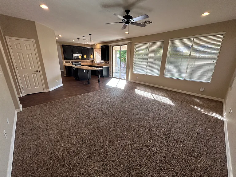 5163 W Village Dr — Photo 18
