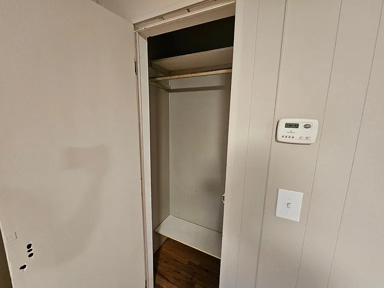 568 E Hudson Ave — Photo 8