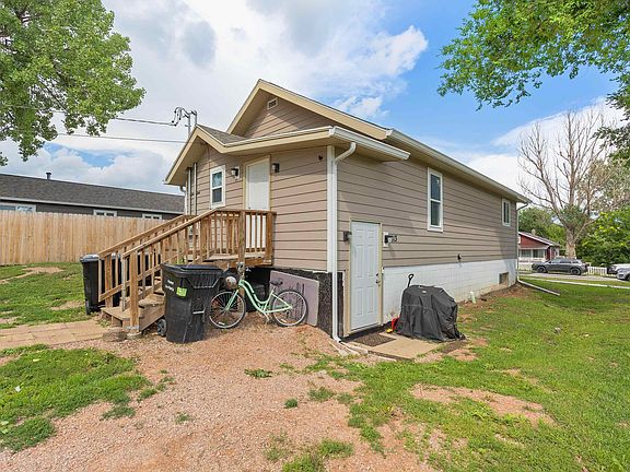 5th image of 811 Willsie Ave