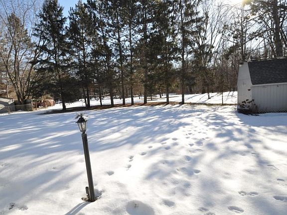 3rd image of 2050 S Ham Lake Dr NE