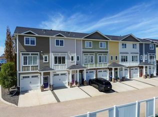 5210 W Lakeshore Dr #113, Sylvan Lake, AB T4S1E8