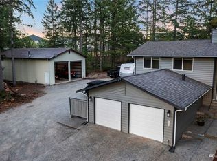 32818 227th Pl SE, Black Diamond, WA 98010