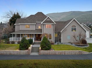 1206 Country Ridge Dr, Richland, WA 99352