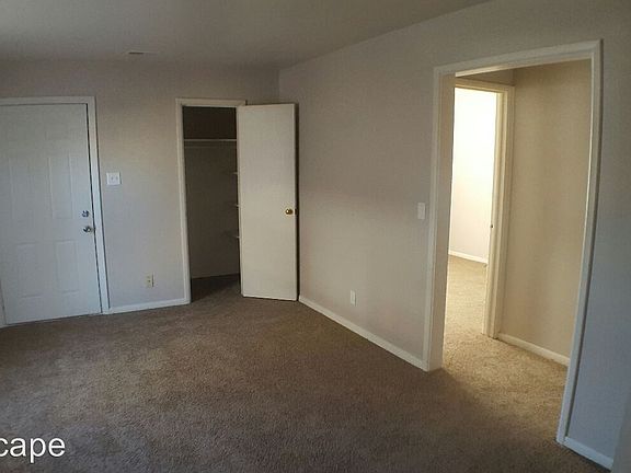 5th image of 4644 Carvel Ave