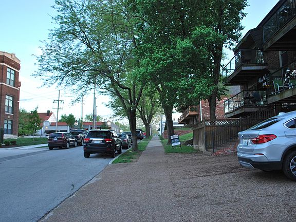 2nd image of 4614 Holly St APT 46186