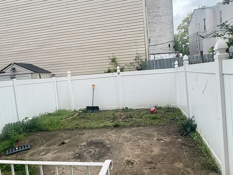 50 Schenck Ave #1 — Photo 7