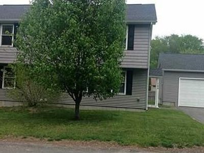 152-154 Dewey Ave, East Providence, RI, 02914