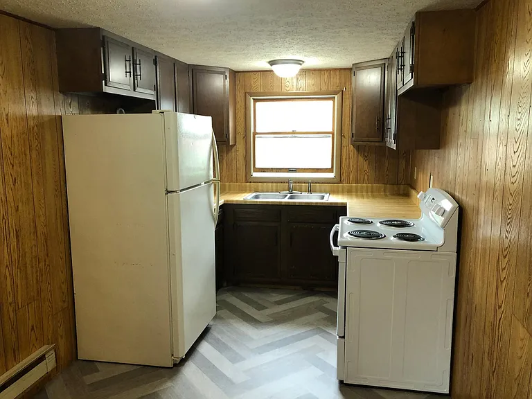 128 Paine St #1 — Photo 1