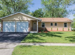 1200 Carswell Ave, Elk Grove Village, IL 60007