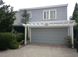 1450 Madrona Dr, Seattle, WA 98122