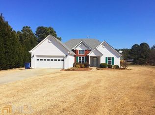 202 Blossom Ln, Loganville, GA 30052