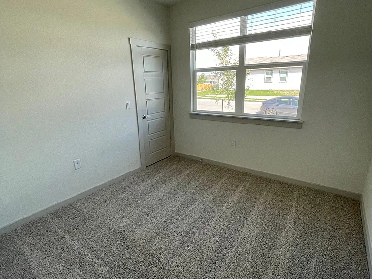 13624 Lubeck Dr — Photo 18