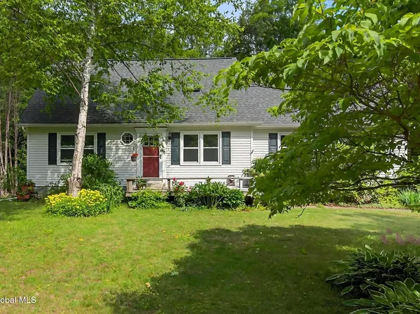 21 Hemlock Drive, Greenfield Center, NY 12833