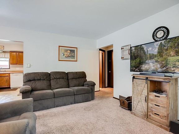 5th image of 709 21st Ave N