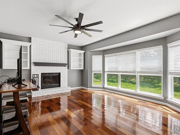 4th image of 175 Beacon Point Ln