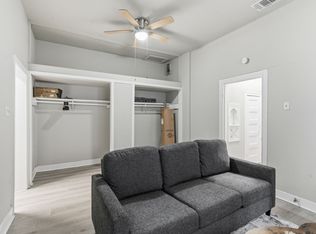 314 W Cevallos #ID1363386P, San Antonio, TX 78204