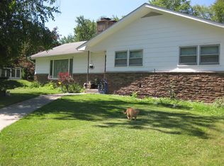 19 Short Hill Dr, Poughkeepsie, NY 12603