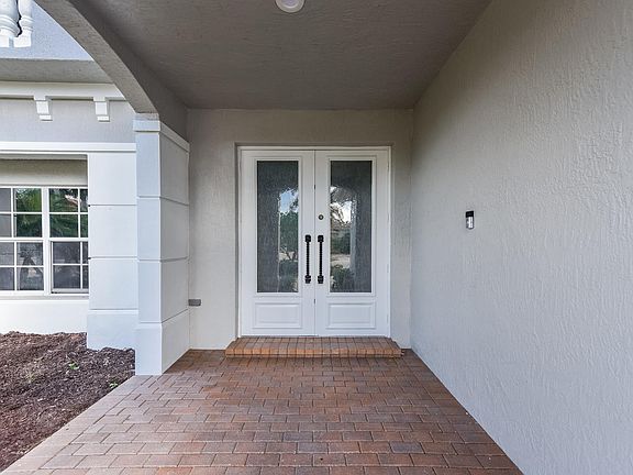 5th image of 16320 Mira Vista Ln