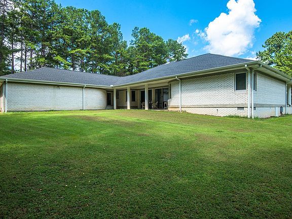 4th image of 7206 Little John Ln