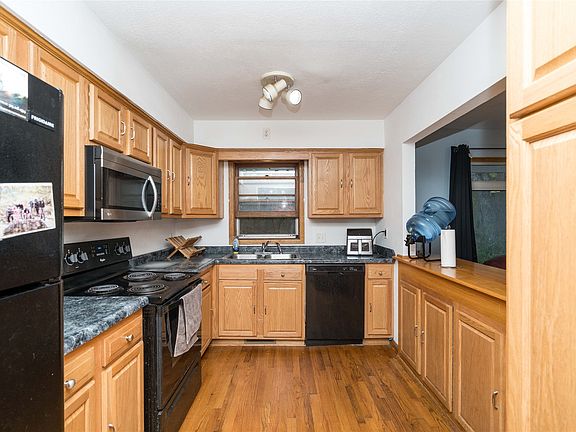 4th image of 6620 Boston Ave
