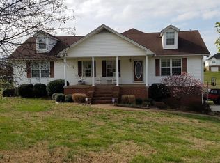 15 Riverpointe Ln, Carthage, TN 37030