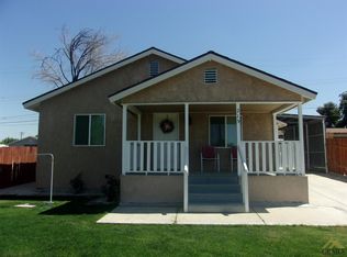215 Philippine St, Taft, CA 93268