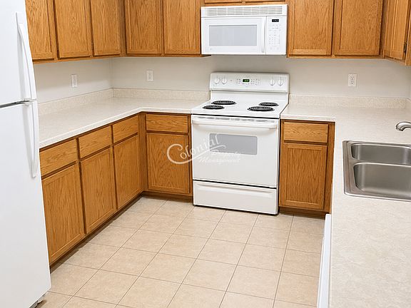 5th image of 2709 Lucille Dr #A