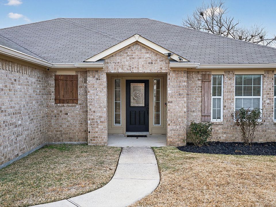 1st image of 12325 Green Ridge Dr