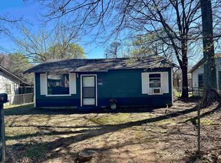 704 Wilson St, Henderson, TX 75652