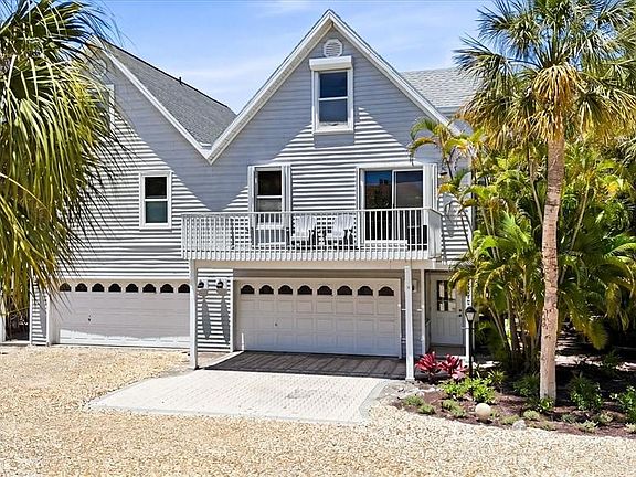 2nd image of 6325 Gulf Dr