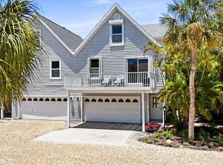 6325 Gulf Dr, Holmes Beach, FL 34217